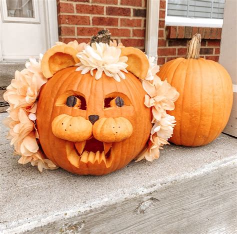 Roaring Lion Pumpkin Carving