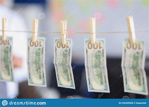 Blank Hundred Dollar Bank Note With Clipping Patch Royalty Free Stock