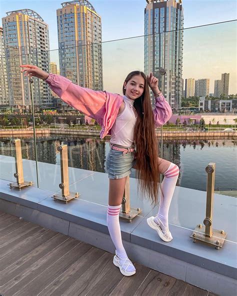 Social media influencer and instagram model who rose to fame by sharing fashion, cosplay and dance photos on her dana_taranova account. Dana Taranova Instagram / Dana Taranova Dana Taranova Dana ...