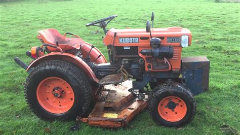Kubota B5100 2wd Compact Tractor With Mower Deck Youtube