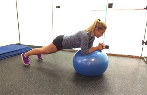 The 3 Best Core Exercises for Runners | ACTIVE