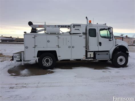 2015 Freightliner M2 106 4x4 Service Truck For Sale