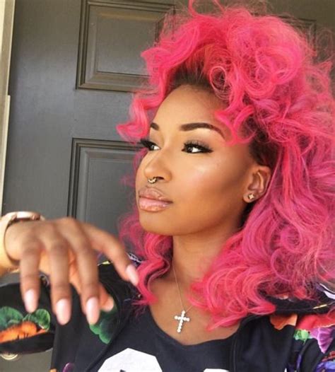Pin By Nailah Parris On Good Hair Girl With Pink Hair Hair Styles