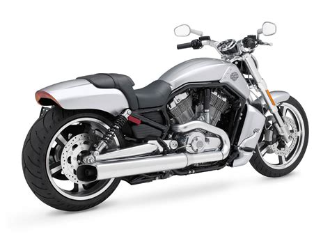 Harley Davidson V Rod Muscle 2009 2010 Specs Performance And Photos