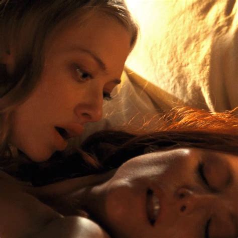 Amanda Seyfried And Julianne Moores Nude And Lesbian Sex Scenes From Chloe