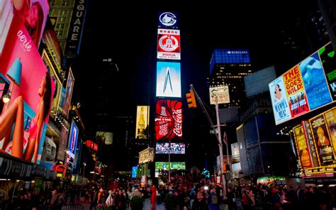 Times square nyc is a major commercial intersection in central manhattan at the junction of broadway and seventh avenue in new york city. No. 3 Times Square, New York City - World's Most-Visited ...