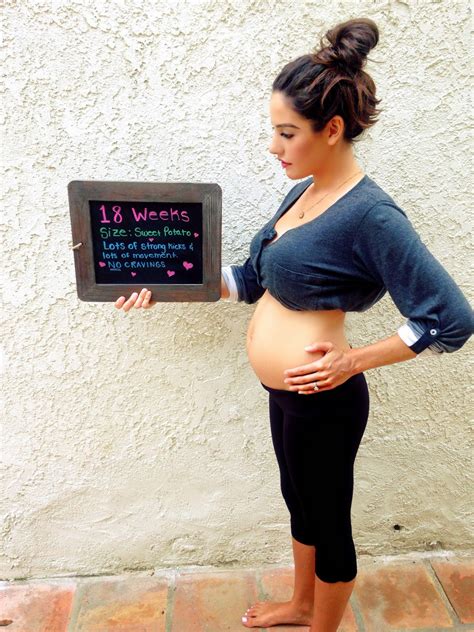 Zackandsydney 18 Weeks Pregnant Picture