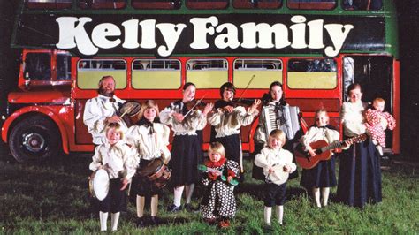 Kelly family ретвитнул(а) unrig the system. Toll oder schrecklich? SO wächst man in der Kelly Family ...
