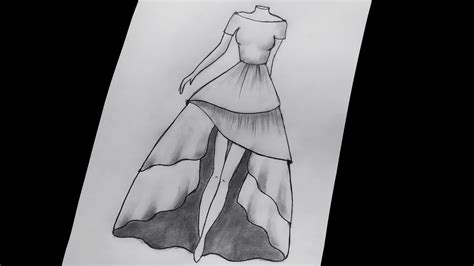 Yeni Eskiz Defterimin Ilk Sayfası Moda Tasarım Elbise Çiziyorum Youtube