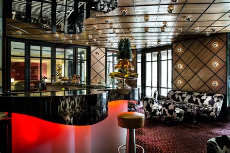 The top design trends to take your home into a new year. Fabulous The Mark Hotel in New York | Hotel Interior Designs