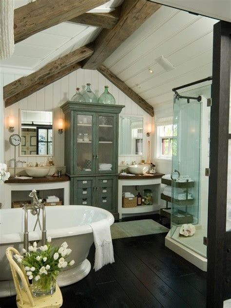 32 Cozy And Relaxing Farmhouse Bathroom Designs - DigsDigs