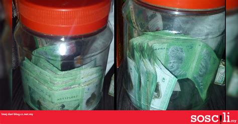 Skrg ni aku tgh mngintai peluang2 pkerjaan di luar sana iaitu di sector swasta. Salah satu sebab kenapa rakyat Malaysia nak tukar kerja ...
