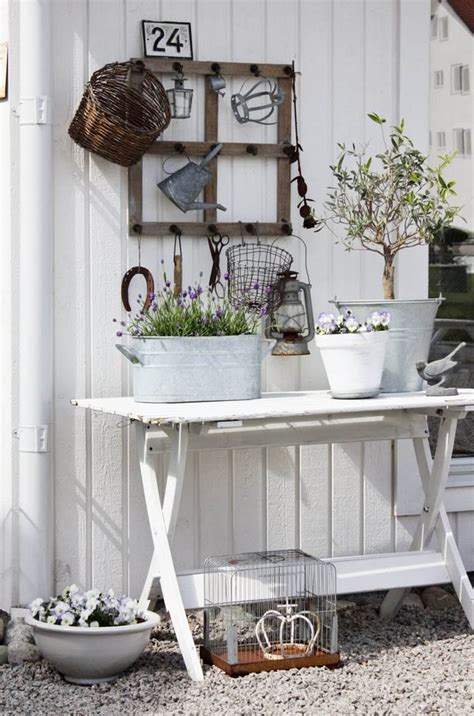 15 Beautiful Vintage Garden Ideas To Give Your Outdoor Space Vintage