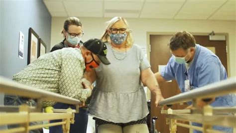 Watch Oklahoma Woman Loses Legs After Covid 19 Takes First Steps With