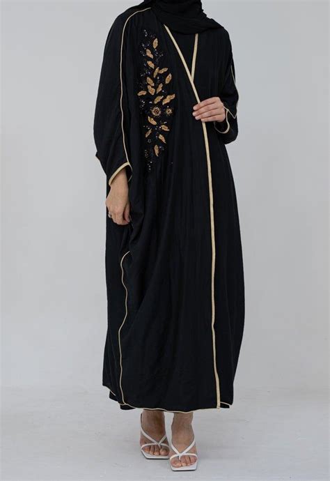 Queen Bisht With Golden Color Embroidery And Batwing Cut In Black