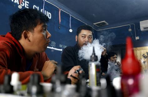 Cairan vape buatan indonesia akan diekspor ditemui di kesempatan yang sama, kasubdit i ditresnarkoba polda metro jaya akbp jean calvijn simanjuntak mengatakan. Foto: Rengga Sancaya/detikcom