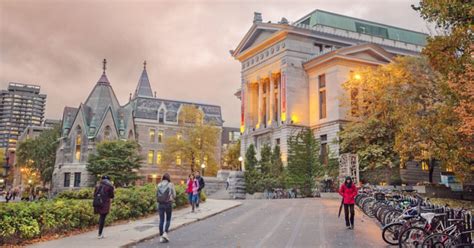 Les 10 Meilleures Universités Du Canada En 2020
