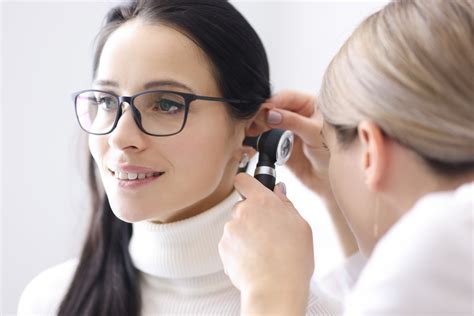 Whats The Difference Between An Audiologist And The Best Hearing Aid