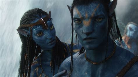 'Avatar 2' release date and plot news: James Cameron says movie will ...