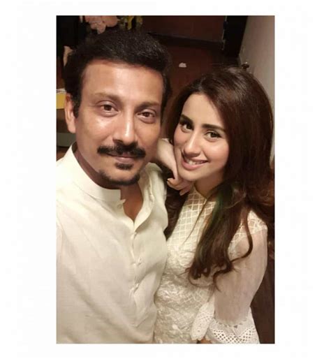 This marriage was attended by nearby friends and some famous politicians in which chief minister of sindh murad ali. Beautiful Pictures of Faisal Sabzwari With His Wife Madiha Naqvi - Showbiz Pakistan
