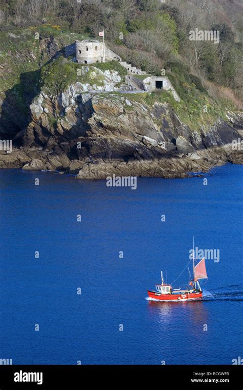 Fowey Castle Hi Res Stock Photography And Images Alamy