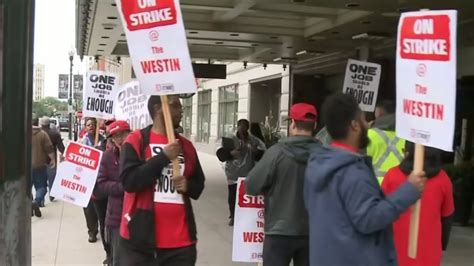 Marriott Westin Book Cadillac Workers On Strike In Detroit Youtube
