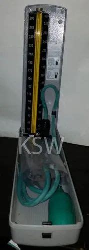 Mercury Sphygmomanometer Bp Apparatus 002 Pressure 22 42 Cm At Rs