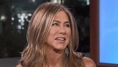 jennifer aniston becomes fastest user to hit one million followers on instagram