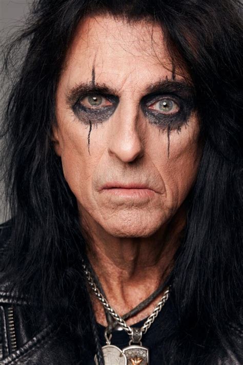 Последние твиты от alice cooper (@alicecooper). New Music from the Inbox Tuesday Edition! (December 15 ...