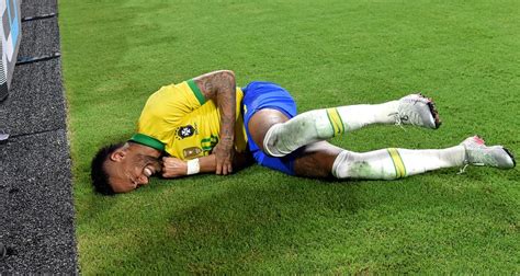 Nig Ria Br Sil La Toile S Enflamme Pour La Nouvelle Blessure De Neymar