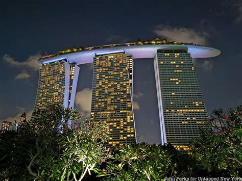 Top Five Coolest Buildings In Singapore