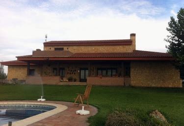 Nuestra casa rural tiene 3 dormitorios para 9 plazas. 282 Casas Rurales con Piscina en Extremadura ...