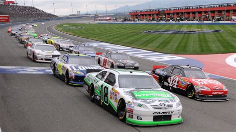 Nascar racing experience is as real as it gets! Free Download Nascar Wallpapers | PixelsTalk.Net