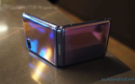Samsung galaxy note loyalists will surely appreciate the s pen support as well, while photography hopefuls may end up disappointed by the largely unchanged camera. More Samsung Galaxy Z Flip 3 colors to be released ...