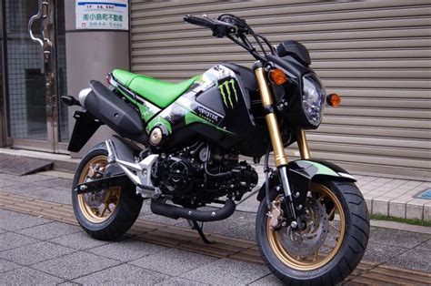 I also went custom with my headlight. 200+ Custom Honda Grom / MSX125 Pictures - Photo Gallery