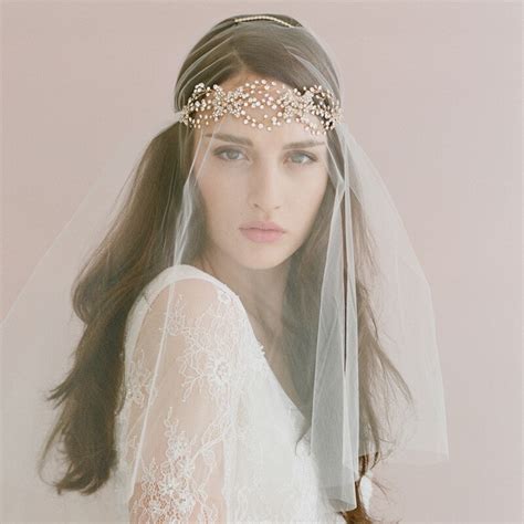 2016 Newest Fashion Womens Crystal Beads Head Hand Wedding Veil Bride