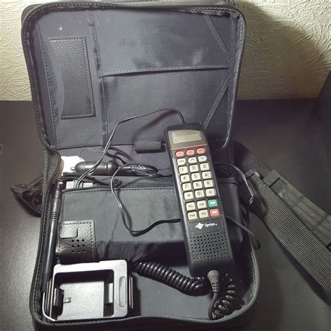 Vintage Sprint By Motorola Bag Car Cell Phone Brick Phone Motorola