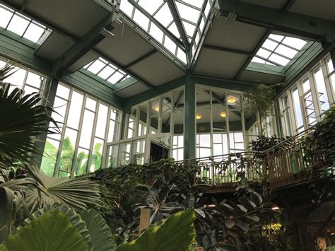 Cette fauverie a été classée monument historique et présentait avant sa rénovation de multiples espèces. Alfred-Brehm-Haus - ZooChat