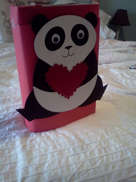 First, is a bird house valentine box from make it do. I {Heart} Teaching: Valentine's Boxes | Bear valentines, Valentine box, Valentines art