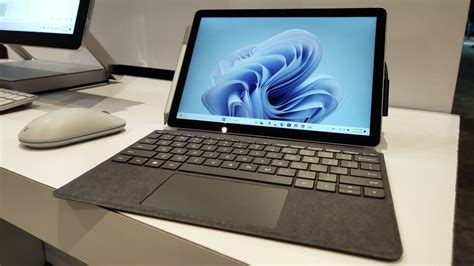 تبلت مایکروسافت Surface Go 4 رسما معرفی شد قیمت ۵۷۹ دلار ترنجی