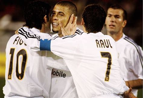 Mcraziel — zinedine zidane 01:44. Real Madrid want Raul to replace Zinedine Zidane