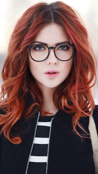 Pin By Nicole On Hair Redhead Hairstyles Long Beautiful Redhead Red Hair And Glasses