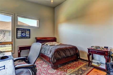 Jan 23, 2021 · in a property with a split bedroom floor plan, the main bedroom or suite is separated from the rest of the rooms in the house. modern ranch house plan with split bedrooms, open floor ...