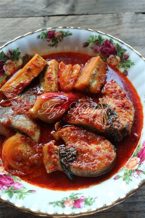 Resep ikan pe cabe ijo, olahan ikan pari asap yang sedap. Asam Pedas Johor Ikan Baung Yang Paling Sedap - Azie Kitchen