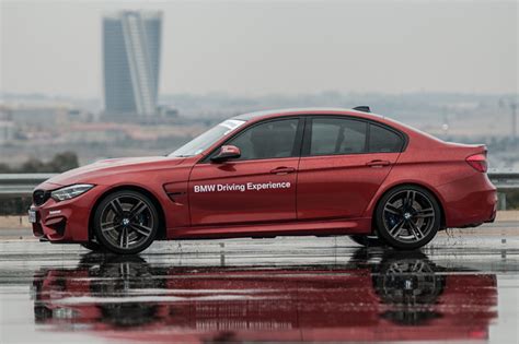 Based on the average price for a 1987 bmw 3 series for sale in the united states, this is a good deal for this vehicle. Image BMW-87 by Howling Hound Photography