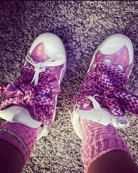 Pin By Liv On Shoessss In 2024 Pretty Shoes Sneakers Trendy Shoes
