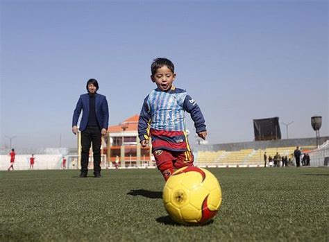 Lille mit remis bei kovacs monaco. Lionel Messi Makes A Kid's Dream Come True By Sending Him ...