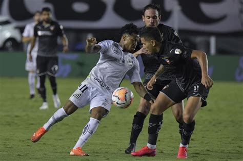 Find ldu quito vs vélez sarsfield result on yahoo sports. Santos vs. LDU de Quito: resumen, goles y videos por Copa ...