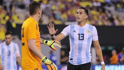 The qualifying match for the 1994 fifa world cup between argentina and colombia is a historic football match played on 5 september 1993. Argentina share lacklustre 0-0 draw with Colombia ...