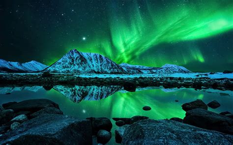 Purpura Espectacular Aurora Boreal En Noruega Full Hd Aurora Borealis